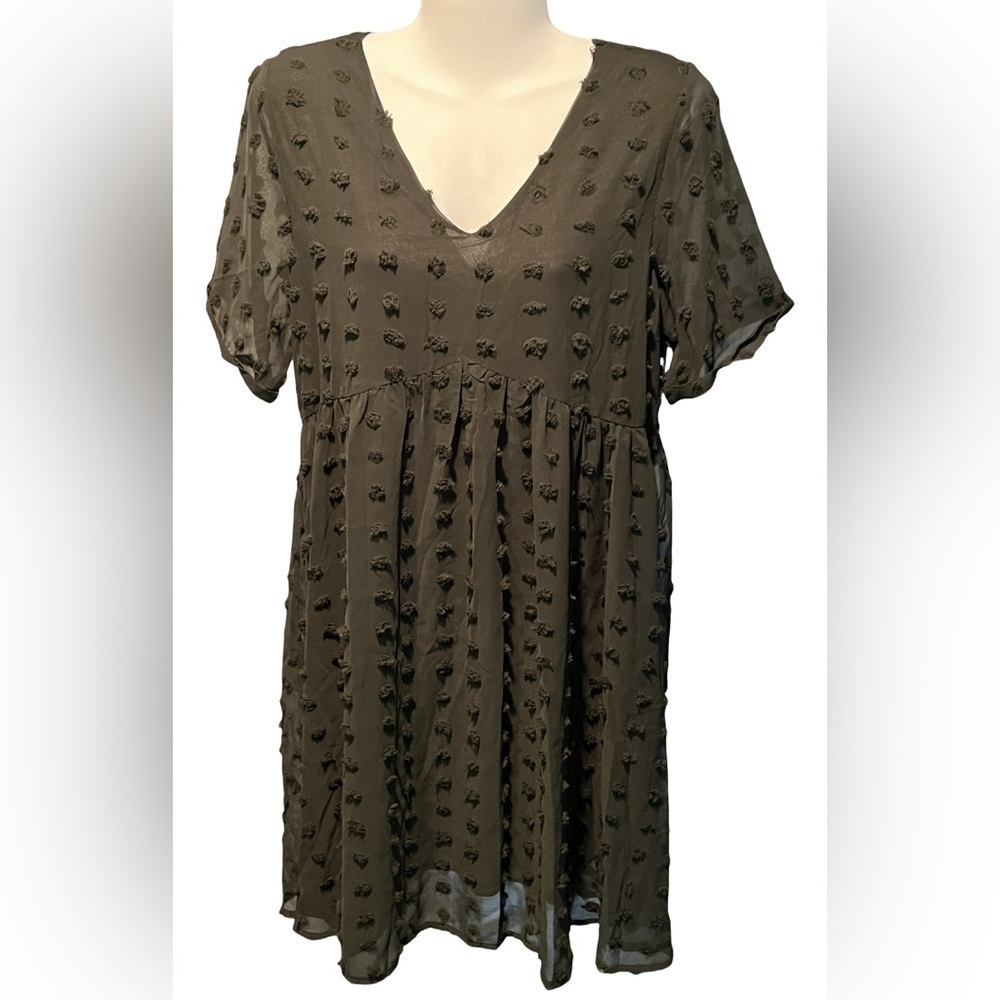 OURS Hunter Green Sheer Short Sleeve V Neck Polka Dot Baby Doll Dress - Small
